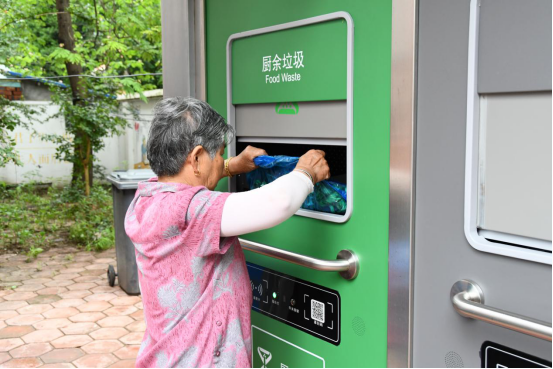 華展貓先生，智能垃圾房，定時(shí)定點(diǎn)垃圾分類站，設(shè)備生產(chǎn)廠家