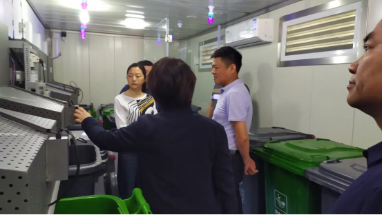 華展貓先生，小區(qū)垃圾房安裝在什么位置合理，智能垃圾房