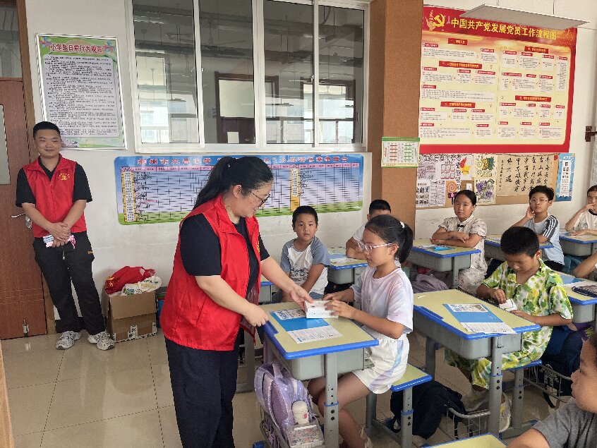 1751858603642498.jpg 萊州校園活動-1.JPG